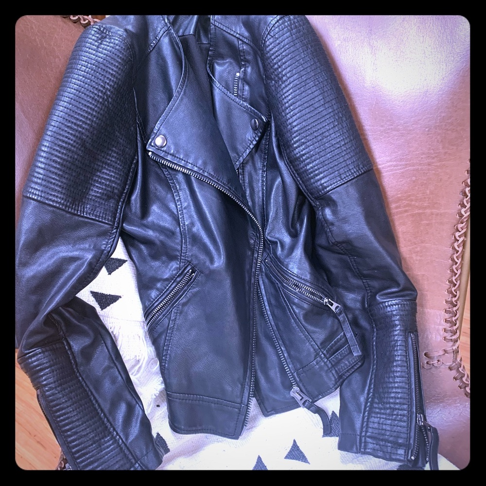 Topshop vegan leather jacket US size 2 Eur 34